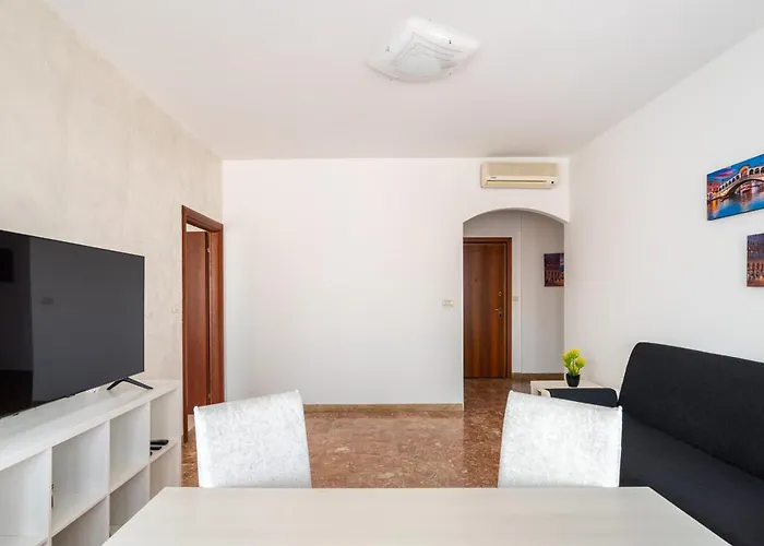 Like At Venice - Mestre