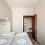 Like At Venice - ميستر